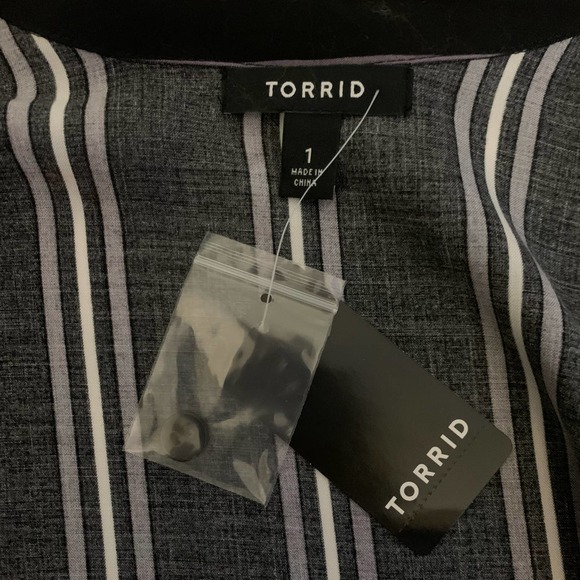 TORRID Open Front Challis Striped Maxi Kimono Duster - Picture 13 of 16